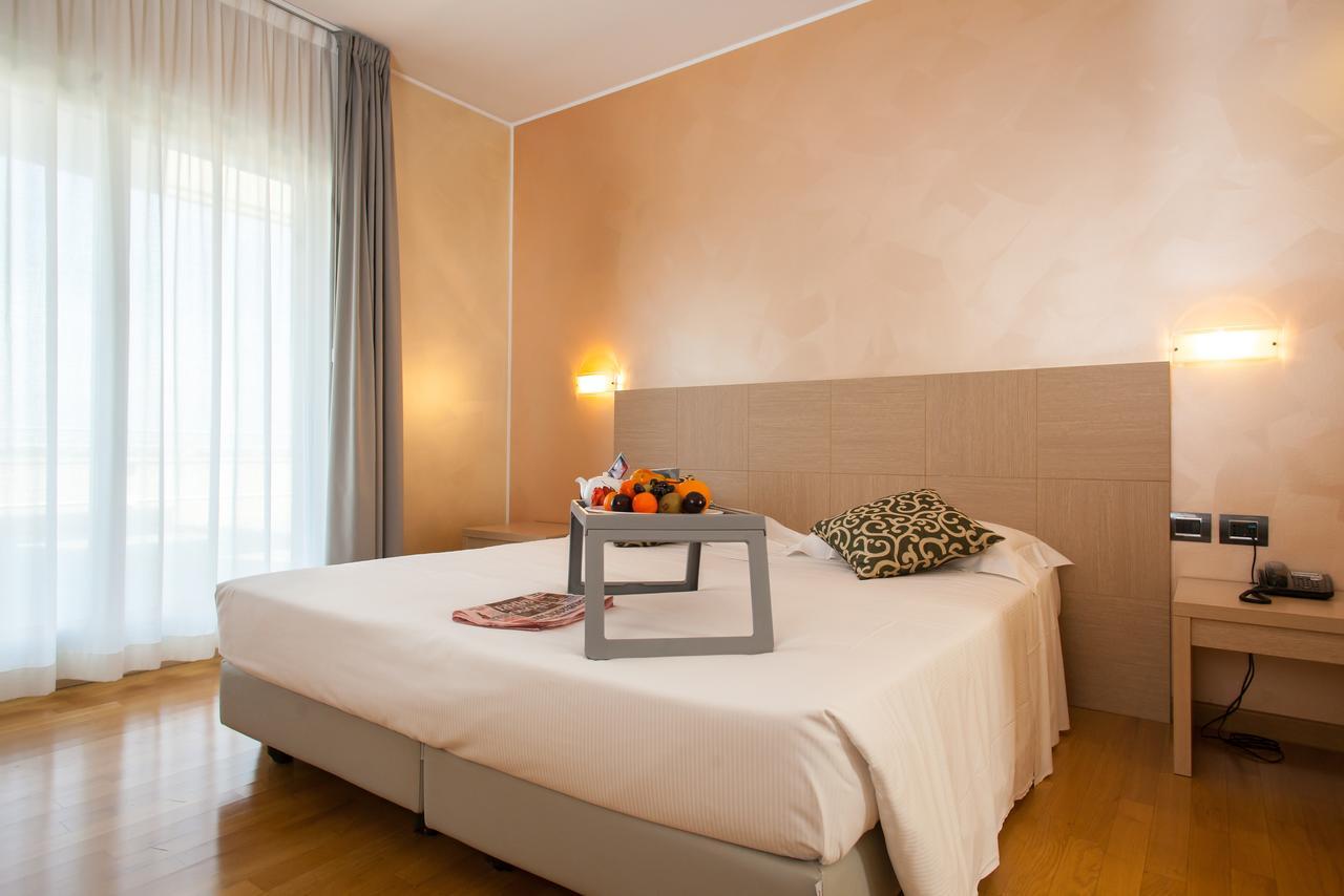 Palace Hotel Zingonia Verdellino Екстериор снимка