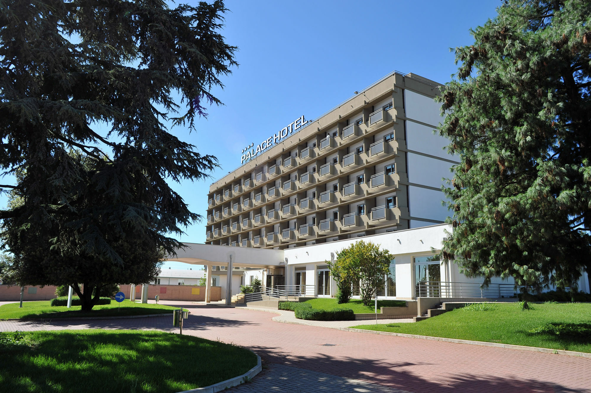 Palace Hotel Zingonia Verdellino Екстериор снимка